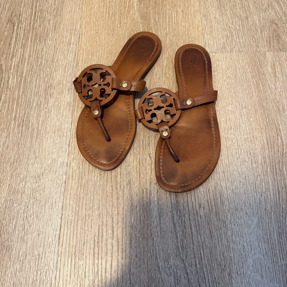 Tory Burch brown Millers Sz 8.5